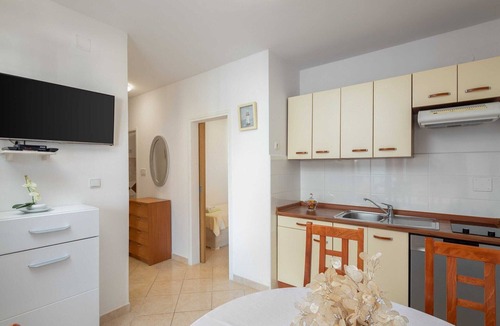Sevid Apartment | Apartment Bella Vista - Two Bedroom Apartment with Terrace (A4)