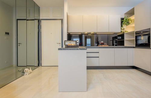 Znjan Apartment | Apartment 'Blue Horizon' with Balcony, Wi-Fi and Air Conditioning