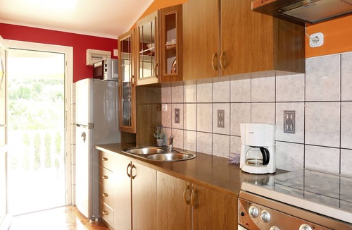 Prizna Apartment | Apartment Daniel by Interhome