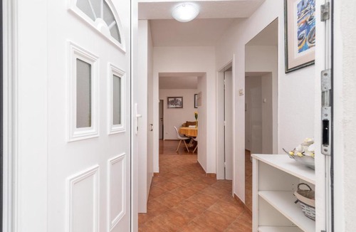 Trogir Apartment | Apartment Dinka