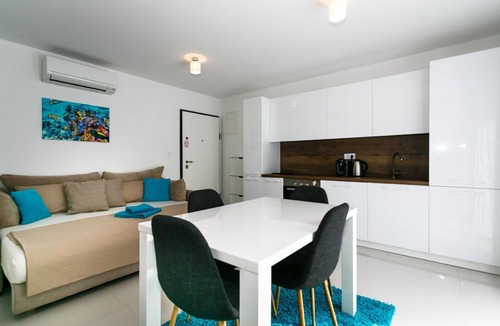 Vantacici Apartment | Apartment for 4 persons approx. 30 qm in Vantačići, Kvarner Bay (Krk)