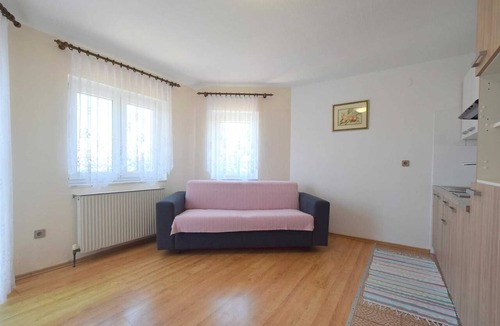 Vantacici Apartment | Apartment Frane 2 with Seaview