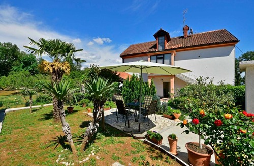 Opric Apartment | Apartment Franjo by Interhome