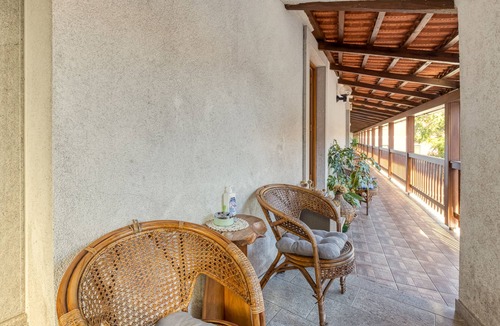 Sezana Apartment | Apartment Gal - Wine & Prosciutto, Dutovlje, Slovenia