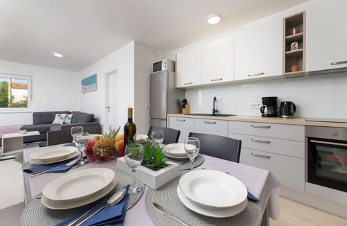 Soline Apartment | Apartment Grasa Boska (10048-A1) - Soline - island Krk