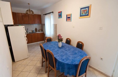 Necujam Apartment | Apartment Vera (111051-A1) - Necujam - island Solta