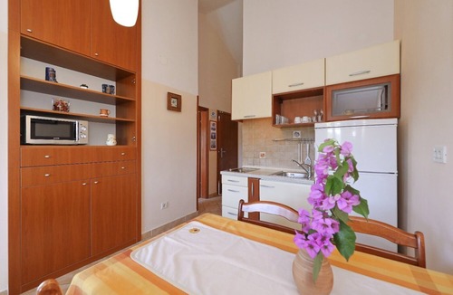 Zdrelac Apartment | Apartments Suzana (10753-A2) - Zdrelac - island Pasman