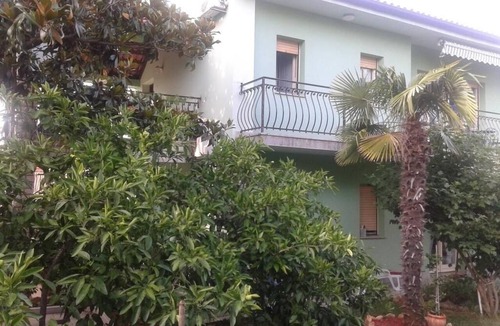 Banjole Apartment | Apartment in Banjole with Terrace, Air condition, WIFI (4211-2)