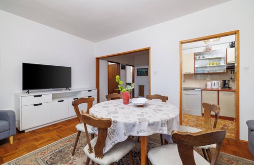 Klanfari Apartment | Apartment in Dramalj with sea view, parking and barbecue