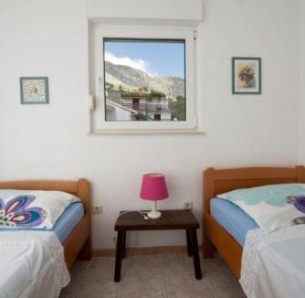 Duce Apartment | Apartment in Duce with sea view, balcony, air conditioning, Wi-Fi (132-3)