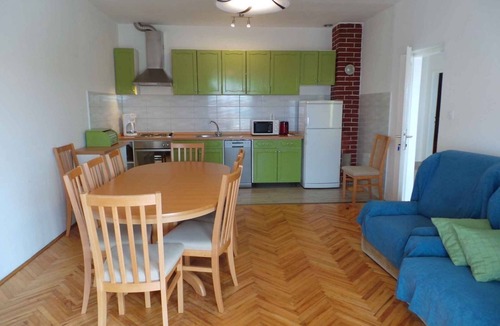 Ljubac Apartment | Apartment in Ljubač with Seaview, Balcony, Air condition, WIFI (809-2)