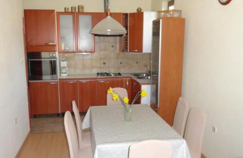Palit Apartment | Apartment in Palit with Terrace, Air conditioning, Wi-Fi (4603-1)