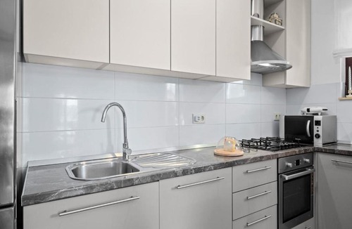 Supetarska Draga Apartment | Apartment in Supetarska Draga near Sandy Beach