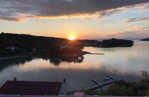 Supetarska Draga Apartment | Apartment in Supetarska Draga 17854