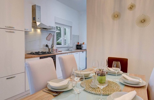 Valtura Apartment | Apartment in Valtura with Family-Friendly Yard