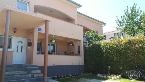 Vrvari Apartment | Apartment Ivan
