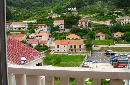 Pucisca Apartment | Apartment Korina - One Bedroom Apartment with Balcony (ST)