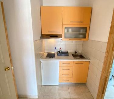 Strozanac Apartment | Apartment Lavanda mit Balkon