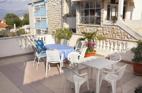 Vrbnik Apartment | Apartment Luka - with parking; R2(2) - Vrbnik, Island Krk, Croatia