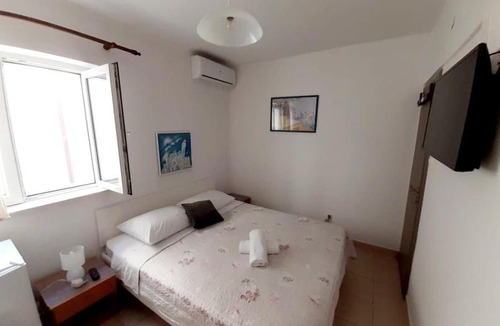 Tribunj House | Apartment Luna Tribunj