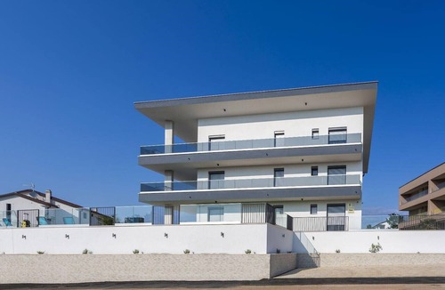 Milcetici Apartment | Apartment Luna with Jacuzzi and Pool