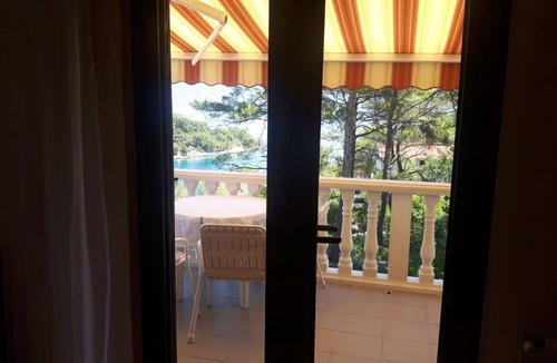 Vrbanj Apartment | Apartment Makaj - 80 m from the beach : SA2(2+1) - Cove Basina (Jelsa), Island Hvar, Croatia