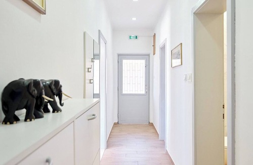 Gornji Kono Apartment | Apartment Marble View