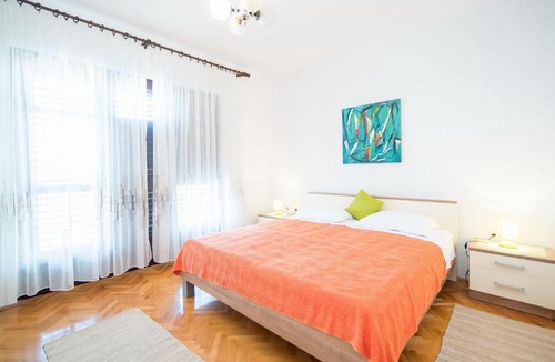 Supetar Apartment | Apartment Maria-350m from beach