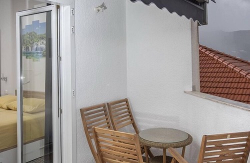 Stobrec Apartment | Apartment Mia - Two Bedroom Apartment with Balcony