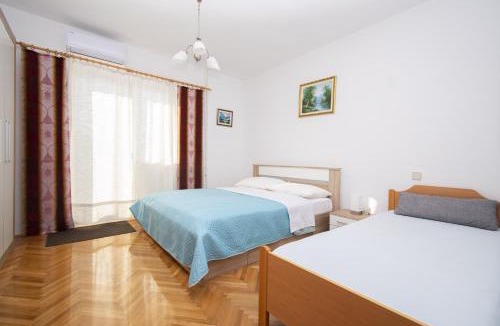 Brodarica Apartment | Apartment Monika