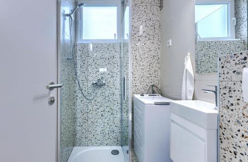 Cervar Porat Apartment | Apartment Nikola by Interhome
