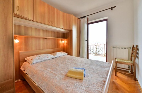 Icici Apartment | Apartment Nives-2 by Interhome