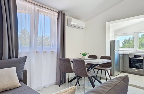 Pridraga Apartment | Apartment Noan by Interhome