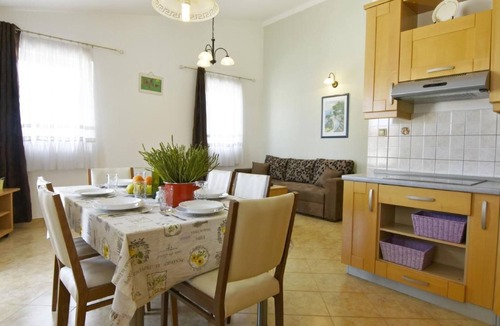 Tar Apartment | Apartment Noemi3 by Interhome