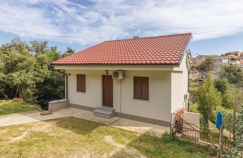 Tkon Apartment | Apartment 'One-Bedroom with Sea View' with Sea View, Wi-Fi and Air Conditioning