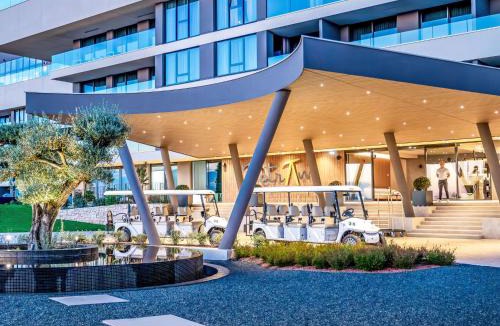 Savudrija Apartment | Apartment Petram Premium Family by Interhome