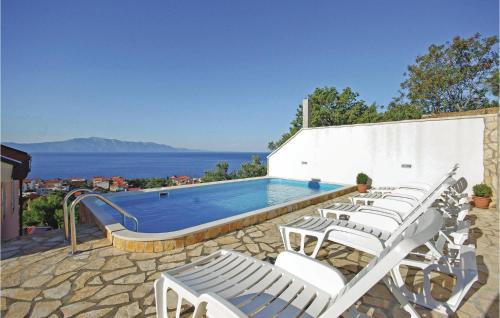 Podaca Apartment | Apartment Podaca With Outdoor Swimming Pool 305