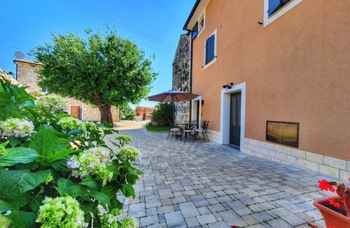 Veleniki Apartment | Apartment Residence Daniela (89456-A1) - Porec