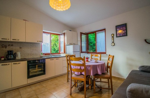 Kosljun Apartment | Apartment "Rino" with view of the water