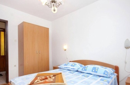 Cove Rogacic Apartment | Apartment Roki - 10 m from beach: A1(6+2) Veliki - Cove Rogacic (Vis), Island Vis, Croatia
