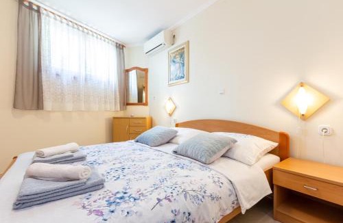 Jurandvor Apartment | Apartment Sepat with Terrace