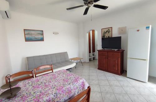 Zirje Apartment | Apartment Skroza