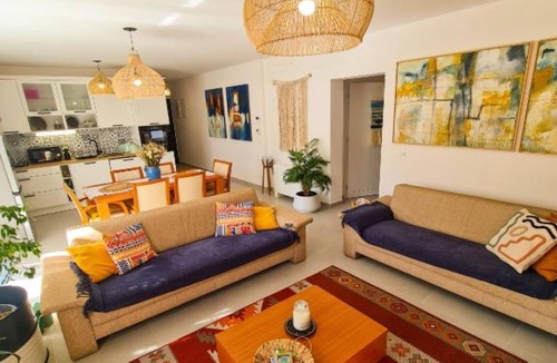 Senj Apartment | Apartment Torre Senj - Two Bedroom Apartment with Balcony and Mountain View