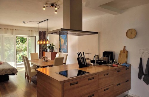 Lovran Apartment | Apartment With Heated Pool Jacuzzi sea View