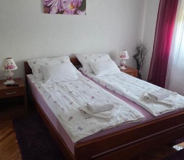 Korenica Apartment | Apartments Žegarac House