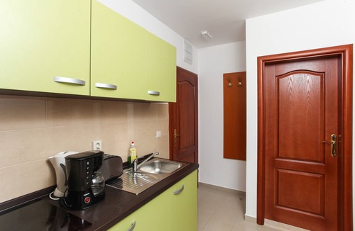 Lopud Island Apartment | Apartments Ana Lopud - One-Bedroom Apartment with Balcony and Sea View - 6 (2 floor)