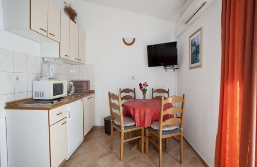 Promajna Apartment | Apartments and rooms Meri, (8554), Baška Voda, hr