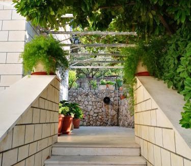 Zaton House | Apartments and Rooms Villa Mir
