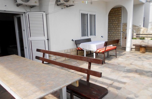 Dugi Rat Apartment | Apartments Anka 20m from the beach (31461-A1) - Duce