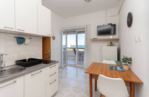 Jakisnica Apartment | Apartments Beachfront Jakišnica (122481-A2) - Jakisnica